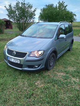 Vw Touran Cross - 10