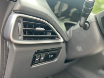 Jaguar F-Pace, 221kW PRESTIGE - 10