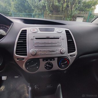 Hyundai i 20 benzín - 10