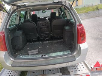 Peugeot 1,6 nafta - STK 6/26 - 10