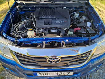 Toyota Hilux 2,5 D-4d, DoubleCab 106 kW, 1 majitel, ČR, - 10