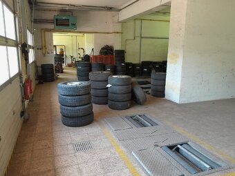 Prodej nemovitosti s pozemkem - 10