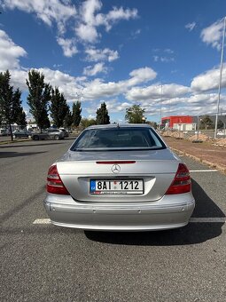 Mercedes-Benz E W211 3.2CDI AVANDGARDE - 10