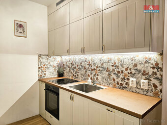 Pronájem bytu 1+kk, 30 m², Bradlec, ul. U Borku - 10
