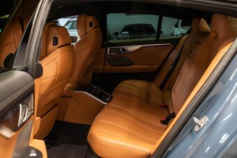 BMW 840d xD Gran Coupé Individual - 10