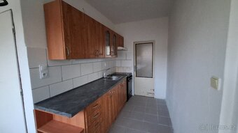 Pronájem bytu 2+1, 5. patro, balkon, ul. Dřínovská, Chomutov - 10