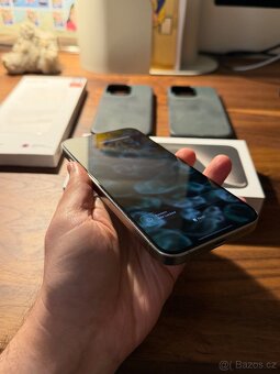 Apple iPhone 15 Pro Max 256GB Titanium. Příslušenství Záruka - 10