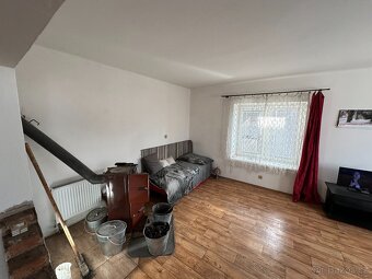 Prodej rodinného domu 130 m², pozemek 1143 m² - 10