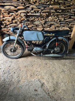 Jawa 23 Mustang - 10