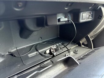Volkswagen Polo 1.6 TDI Highline - 10