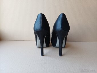 Černé lodičky na platformě vel.37 - 10