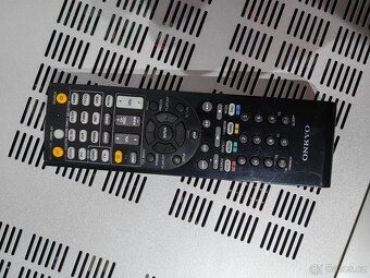 Onkyo TX-NR727 Bluetooth - 10