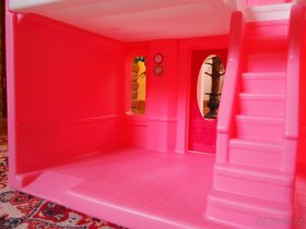 Veliký viktoriánský domeček pro panenky Barbie - 10