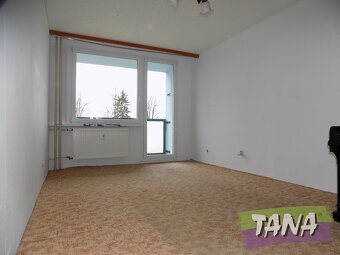 Prodej bytové jednotky o dispozici 3+1/L, v osobním vlastnic - 10