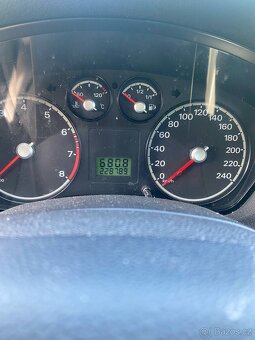 Ford focus 1.6 benzin 85kw - 10