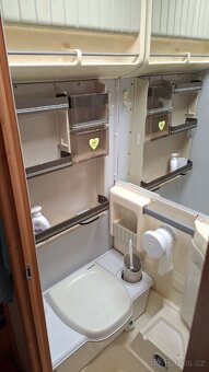 Karavan Knaus palandy - 10