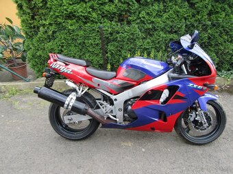 KAWASAKI ZX-6R NINJA - 10