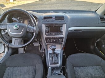 Škoda octavia 1.6 tdi DSG - 10