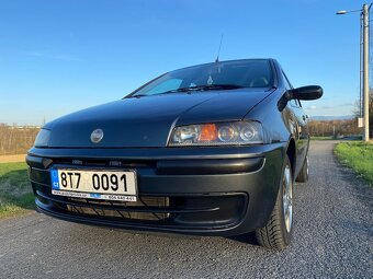 FIAT PUNTO II. 1.2 8v 44kW ŠEDÁ rok 2002 - 10