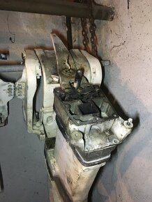 Nohy - převodovky k Lodním motorům - 10