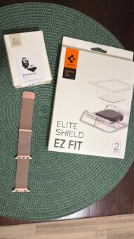 Apple Watch 10 (42 mm) - 10