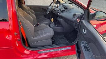 RENAULT TWINGO 1.6i RS - 10