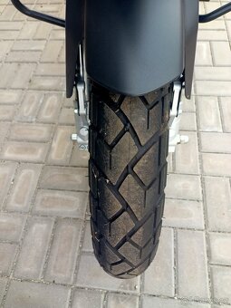 Motocykl ZONGSHEN (YUKI), typ ZS125FIPRO - 10