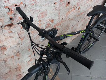 Kolo Merida Crossway 20-V 48cm matná černo-šedo-limetková - 10