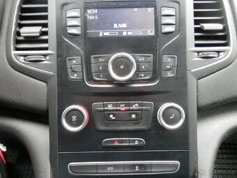 Renault Megane 1.3TCe, Klima, Tažné, 1.maj. ČR - 10