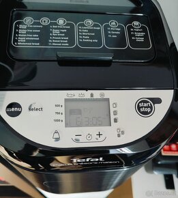 Domácí pekárna Tefal - 10
