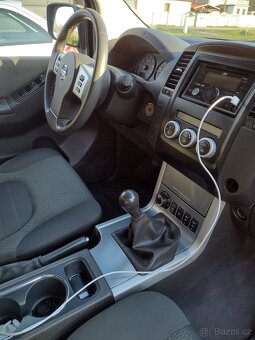 Nissan Navara 2,5 DCI D401 140kw 4x4 - 10