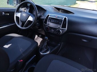 Hyundai i20 1.2 benzín-Koup.ČR,1 MAJITEL, PO VELKÉM SERVISU - 10