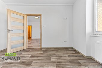Pronájem byt 2+1, 70 m2 - Dobruška, ev.č. 03165 - 10