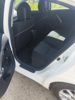 Toyota Avensis 1,6vvti - 10
