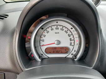 Opel Agila 1,0 - 10