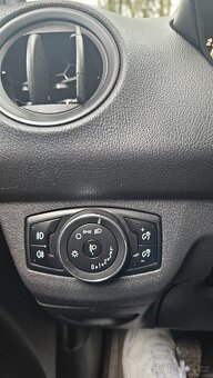 Ford turneo courier - 10