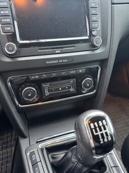 Škoda Superb 2.0 TDi - 10