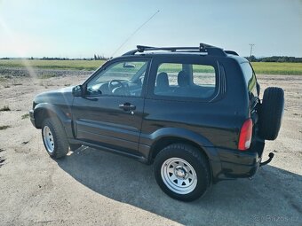 Suzuki Grand Vitara 1.6 16V - 10