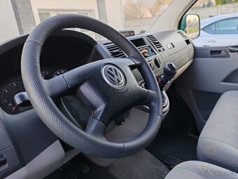 VW T5 Transporter 9 míst - 10