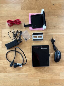 Mini počítač Lenovo IdeaCentre Q190 - 10