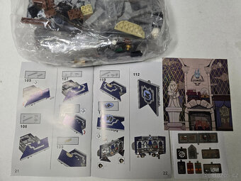 STAVEBNICE HARRY POTTER Vlajky Zmiozelu (náhrady) - 10