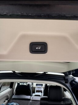 Land Rover Range 4.4 SDV8,luxusní výbava-splátky pro všechny - 10