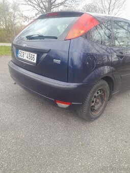 Ford Focus 1.8 tddi 2002 - 10