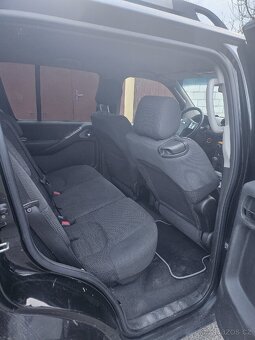 Nissan Pathfinder 2.5 tdi automat,7mistny,Navi,kamera - 10