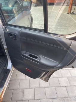 Dily Opel Frontera b 2.2 dti 88 kw - 10