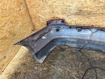 ZADNÍ NÁRAZNÍK ŠKODA OCTAVIA 2 SEDAN 9892 - 10