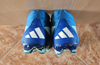 Kopačky Adidas Predator Accuracy.2 MG, vel. 44 2/3 - 10