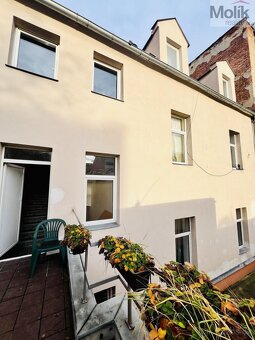 Prodej bytového domu 610 m2, pozemek 30 m2 - 10