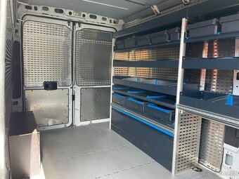 Peugeot Boxer,Pojízdná dílna.85 tis.km. Rv23 L3H2 - 10