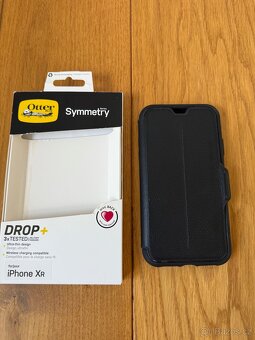 iPhone XR 256 GB s příslušenstvím - 10